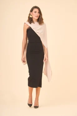 Fashion CAPA MARIAMBCRUDO MARIA BARAZA X COOSY