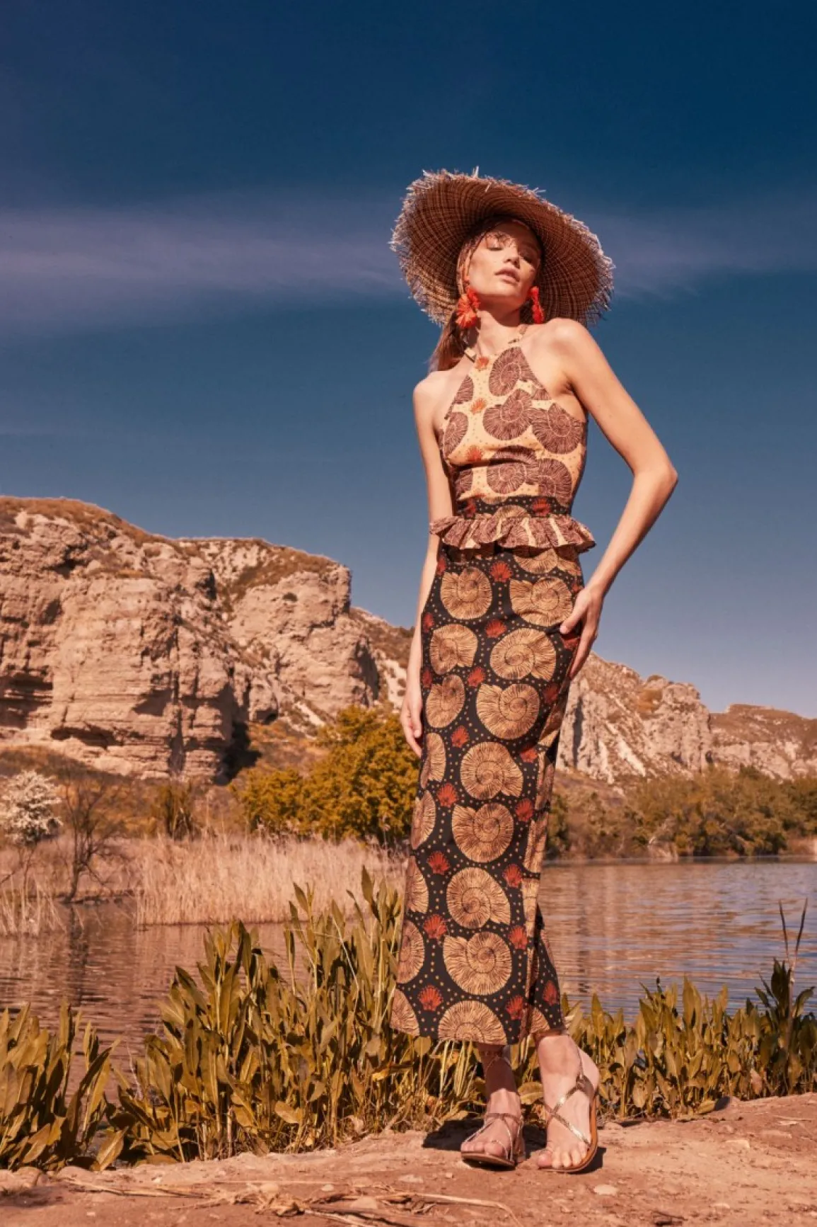 Online FALDA CARACOLABEIGE Skirts