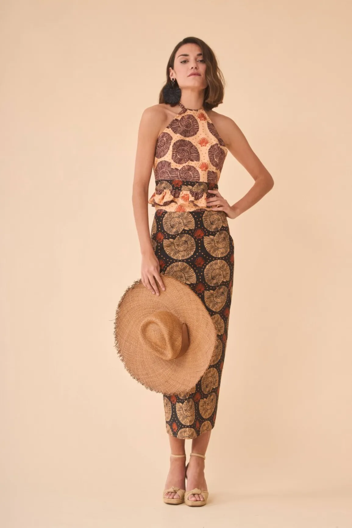 Online FALDA CARACOLABEIGE Skirts