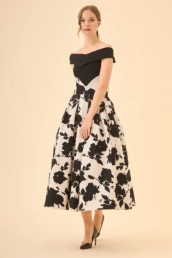 Fashion FALDA TRESORESTAMPADO Skirts