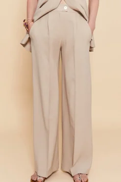 Discount PANTALON LUNAARENA Pants