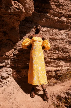 New VESTIDO LEMONAMARILLO Midi dresses